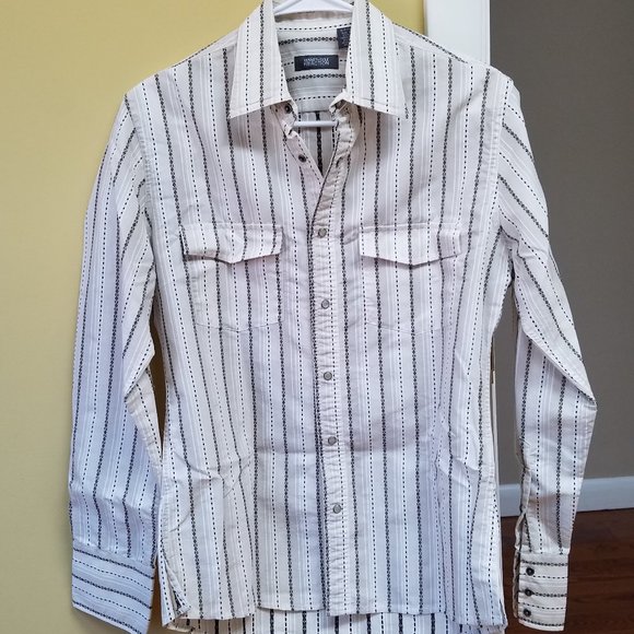 Kenneth Cole Button Down Flannel - Picture 1 of 9